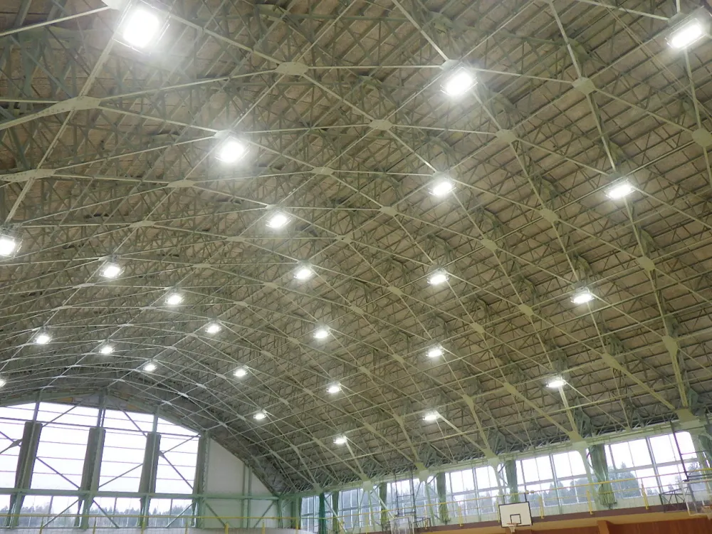中学校校舎の大規模改造電気設備工事